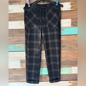 Democracy Black and Gray High Rise Pants